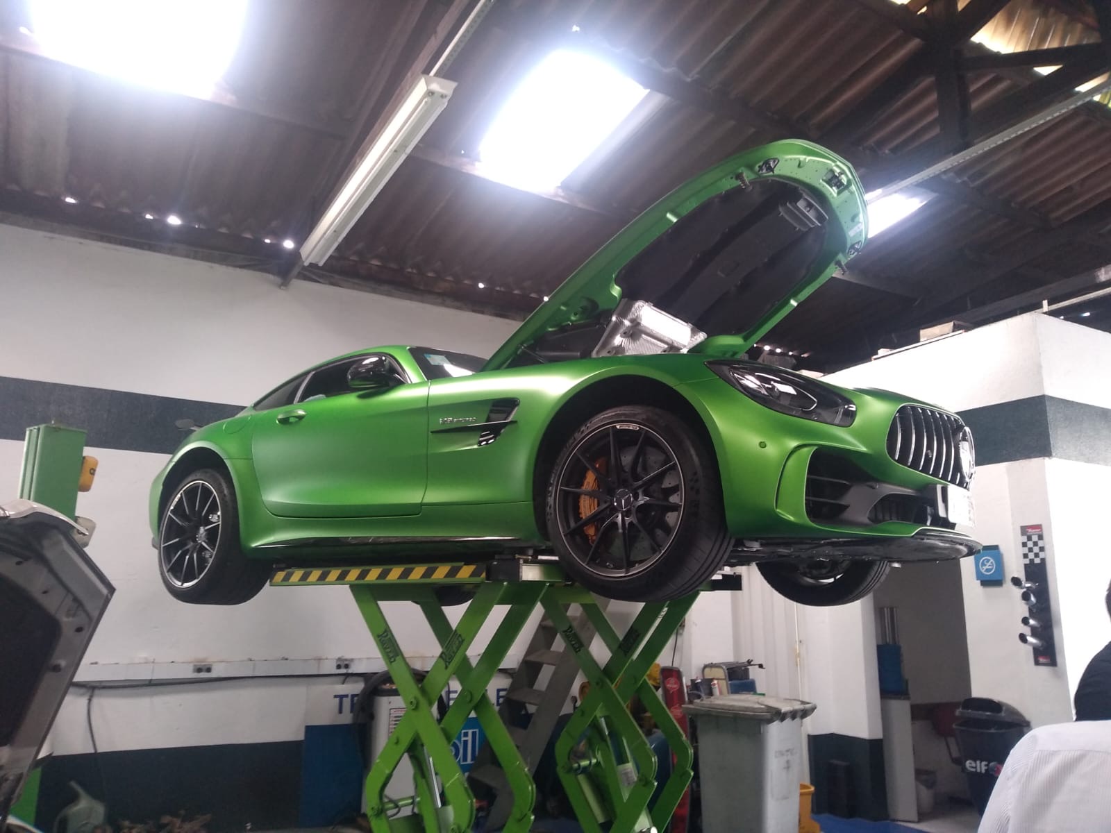 Mercedes